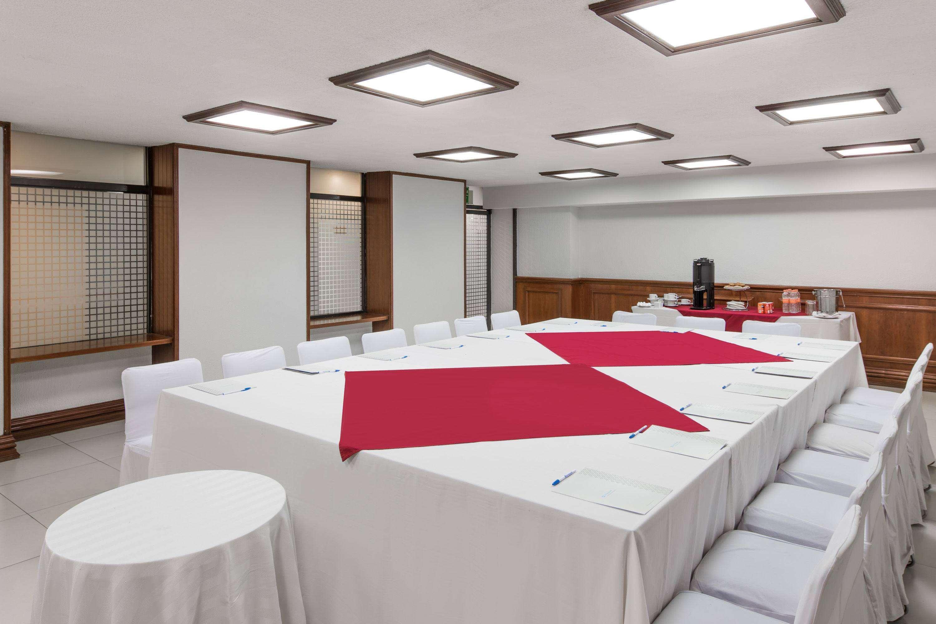 Wyndham Executivo Culiacán Extérieur photo